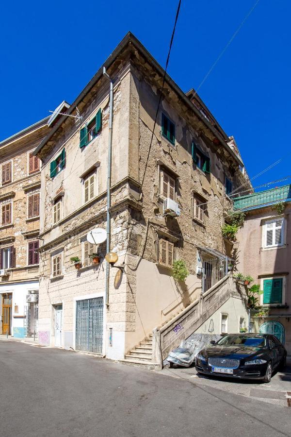 Grota Apartment In The Center 2 Rijeka Eksteriør bilde